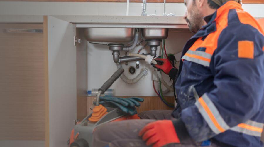Descale Tankless Water Heater in South Easton, MA